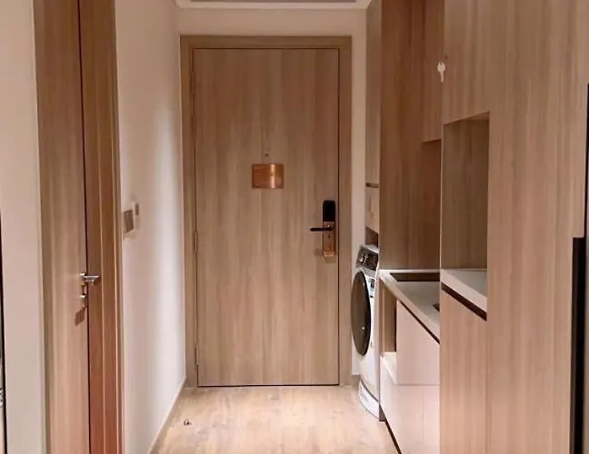 A La Carte Bay Apartment *